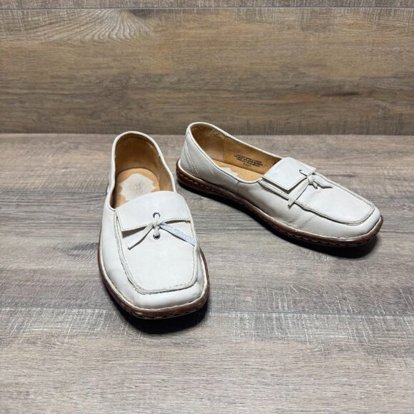 Born Cream Leather Square Toe Loafers Women's Size 7.5 - Picture 6 of 7